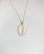 Load image into Gallery viewer, honey blue necklace
