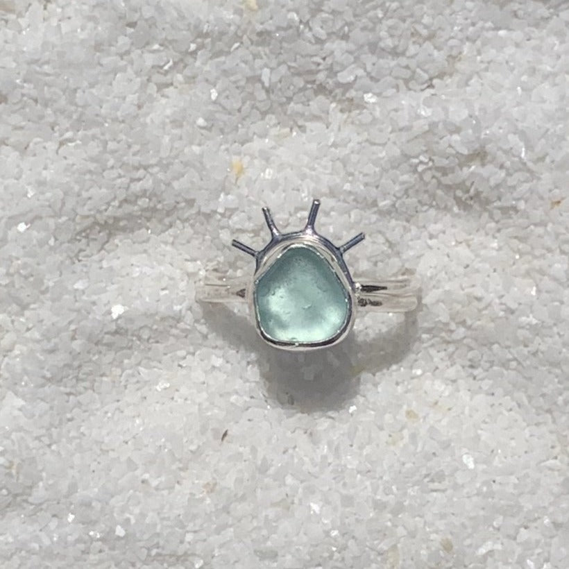 silver sea glass +sun halo set (size 6)