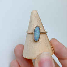 Load image into Gallery viewer, gold opal (size 7)

