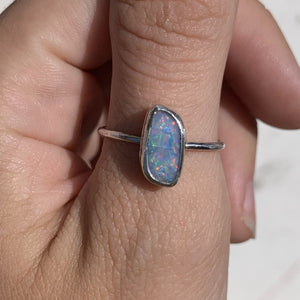 silver opal (size 8)