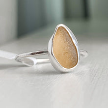 Load image into Gallery viewer, silver sea glass ring (size 8)
